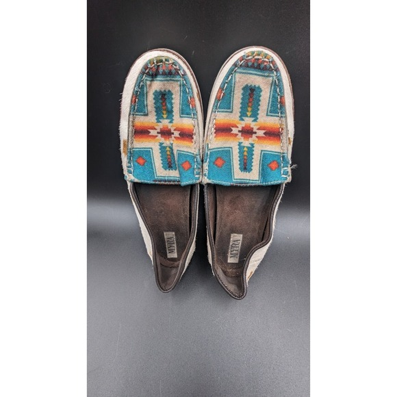 Myra Bag: S-4903 Angst Sneakers Slip On Shoe Loafers Aztec Cow Print Size 10